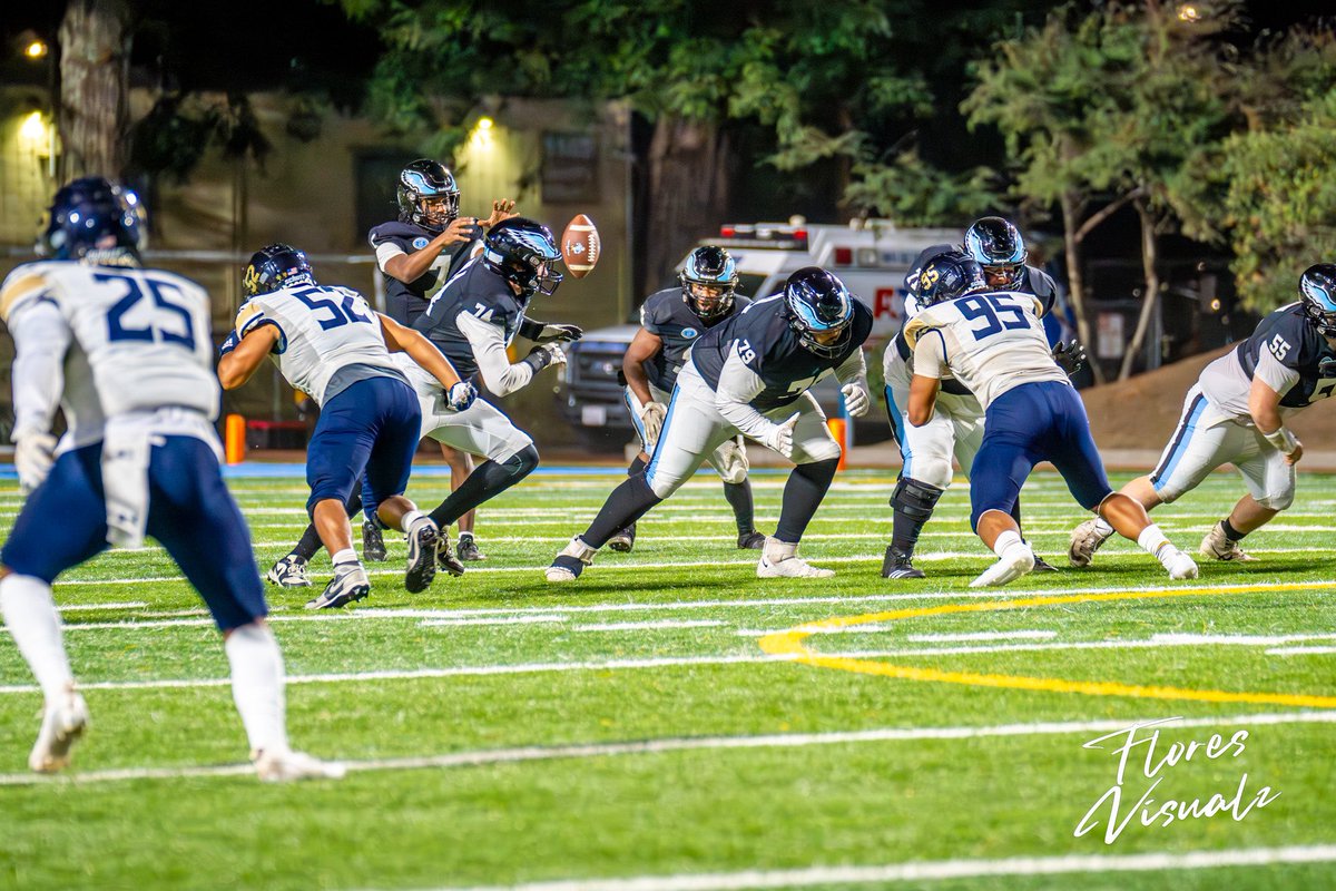 Chavez_890's tweet photo. @COACHFOAUH Highlights from Merced week 11/9/24
6,4" 325 offensive guard #79
GPA 3.2
Gmail: cjose3533@gmail.com
Check out Jose Chavez's Merced College on @Hudl https://t.co/HKGYGAVhTW… #hudl https://t.co/THDz8K9z2n