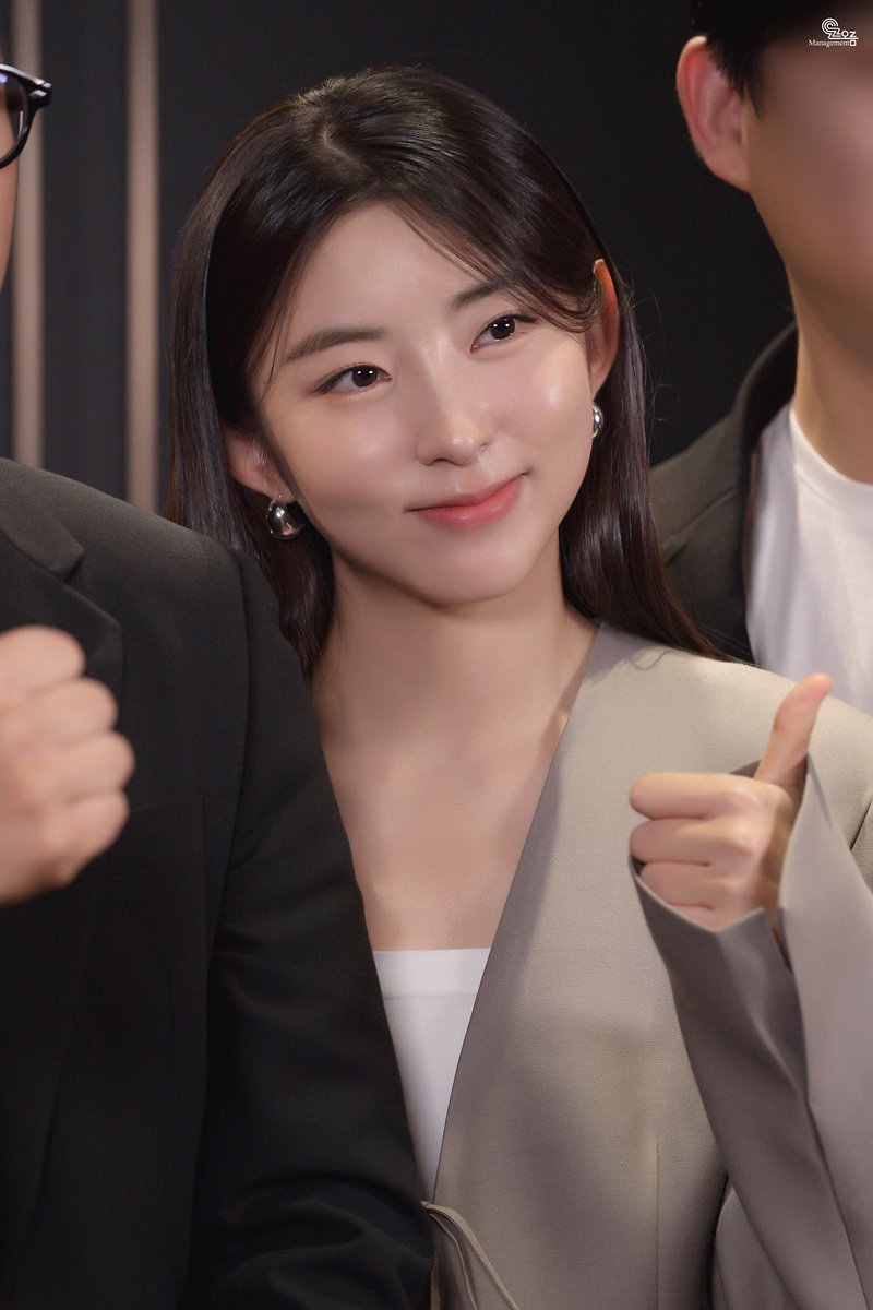 세레나 SERENA tweet media