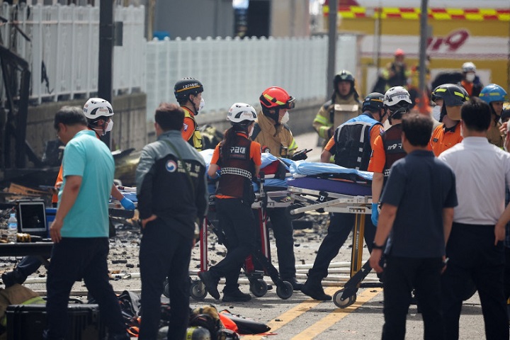 Three Dead In S. Korea’s Hyundai Motor Plant Accident dlvr.it/TGH1zb #Featured #GeneralNews