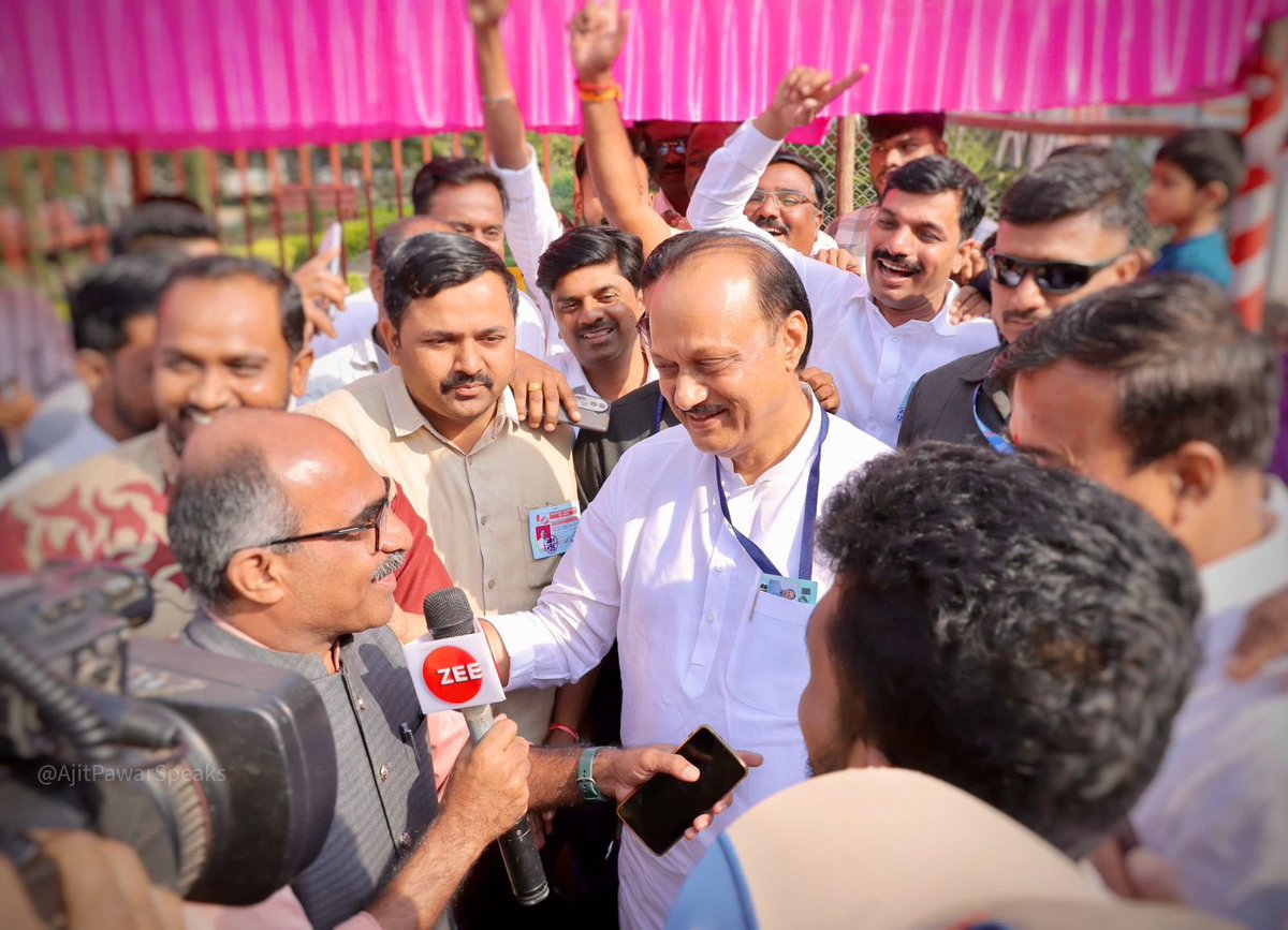 AjitPawarSpeaks's tweet photo. बारामती विधानसभा मतदारसंघातील विविध मतदान केंद्रांवर जाऊन भेट दिली.

#विजयी_भव_महाराष्ट्रवादी
#MaharashtraElection2024 https://t.co/LXwULJ8Eab