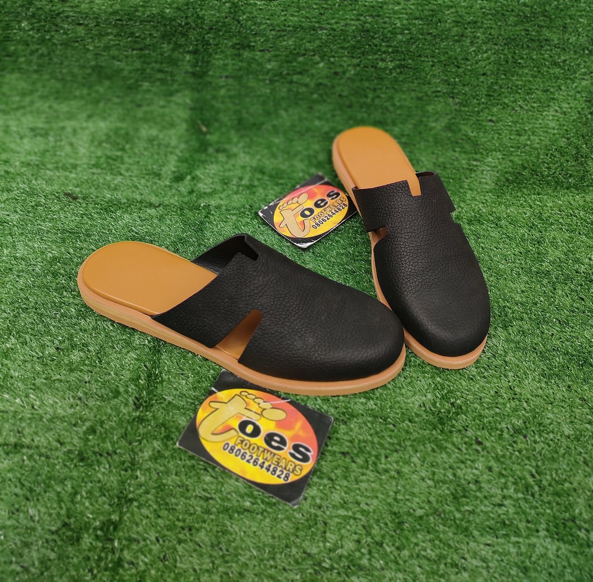 Celeb_Shoemaker's tweet image. Nigerians, I make nice footwear at an affordable rate. please kindly patronize me &amp;amp; retweet,My customers may be on your TL.
Lagos Nigeria.
Delivery Worldwide 
☎️: 08062644828 WhatsApp:08062644828

KINDLY RT🙏🏽
#MENthatinspire #InternationalMensDay2024 Obasanjo Major General