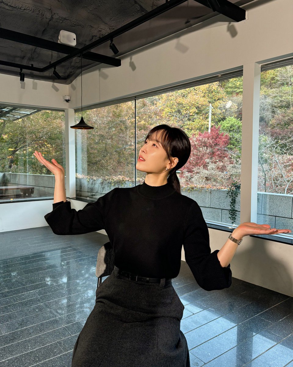 for_myHabit's tweet photo. 서현진이완전히깡아띠야 https://t.co/QAQAVk3y9V
