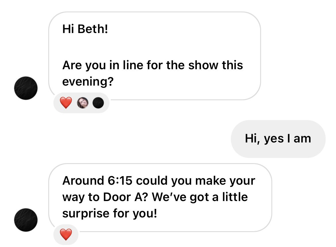 BethanyFoden's tweet image. 1 year ago today since the Glasgow show and I still can’t believe this happened! Thank you for everything Jake! 🥹😘
.
#starcatcherglasgow #starcatcherworldtour #starcatcher #starcatchertour #starcatcheruk #jakekiszka #gvf #gretavanfleet