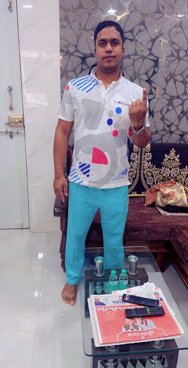 nadeemSayed17's tweet photo. Please vote 🗳️🙏🏻
For yourself, your children, your society and your #Maharashtra ✊🏻
Shape Tomorrow By Voting TODAY

I Do My Duty..  Now It’s Ur Turn ..!

#PleaseVote
#MumbaiKarVoteKar

"Vote is Our Right"
#Elecciones2024 #AssemblyElection2024 
@ECISVEEP https://t.co/hqUJn7283q
