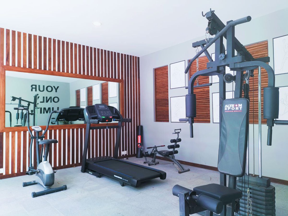 ResidenGreen's tweet photo. 🌟 Stay with Us &amp; Enjoy FREE Gym Access! 🏋️‍♂️✨
🏠 At Green Amazon Residence, your fitness goals travel with you.
💪 Stay active, stay fit, stay with us! 💚 https://t.co/E6krogYIGY