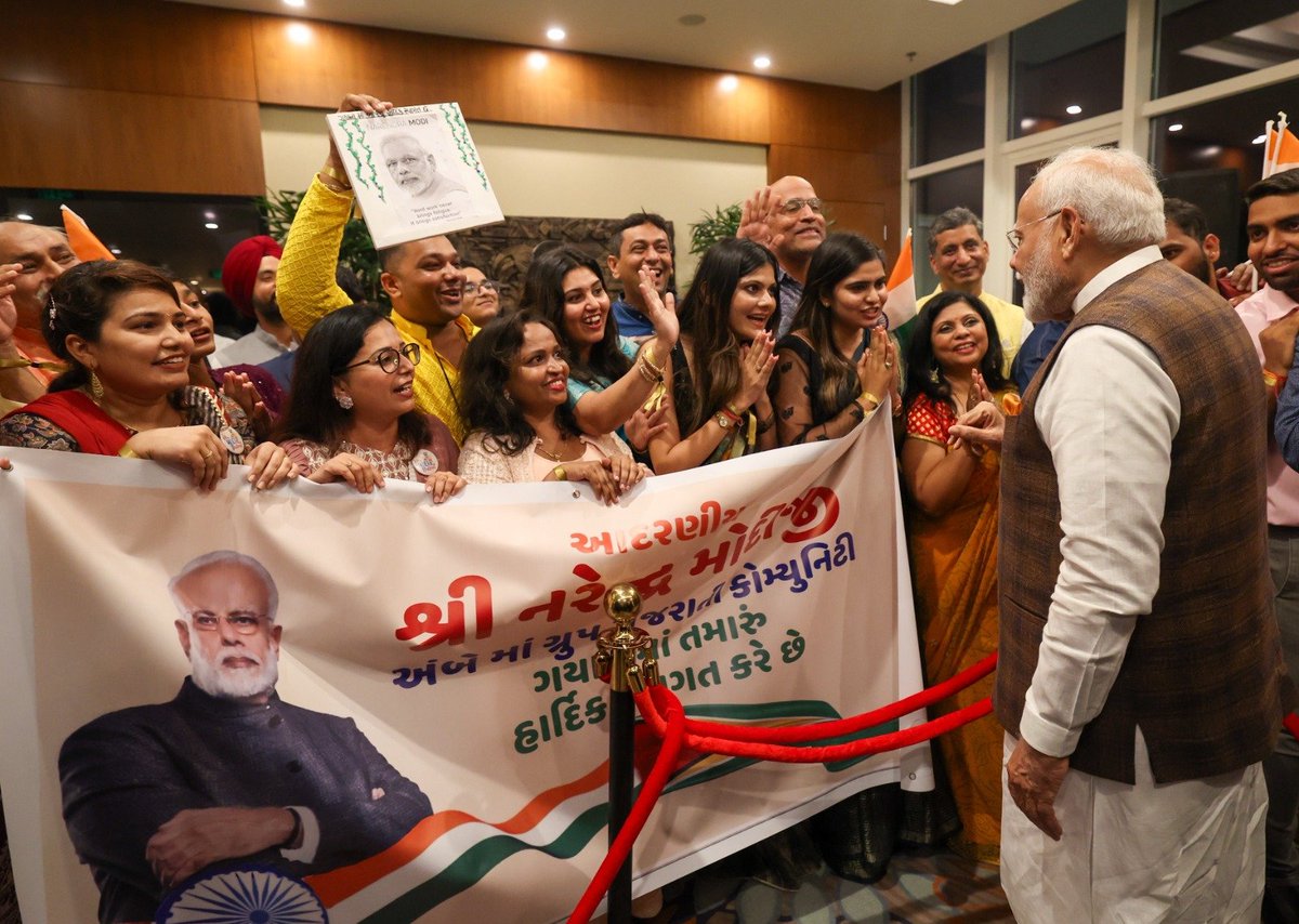 narendramodi's tweet image. A heartfelt thank you to the Indian community in Guyana for their warm and spirited welcome. 

They have shown that distance is never a barrier to staying connected to one’s roots. Glad to see the community making a mark here across different sectors.