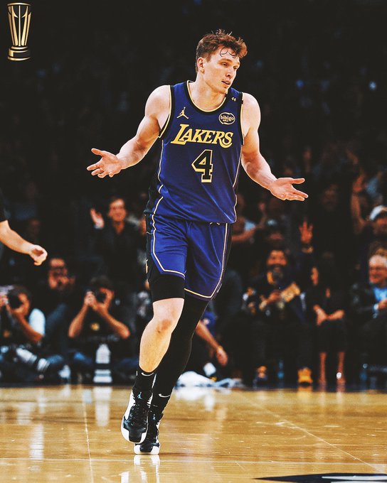 DK shoots impressively for Lakers