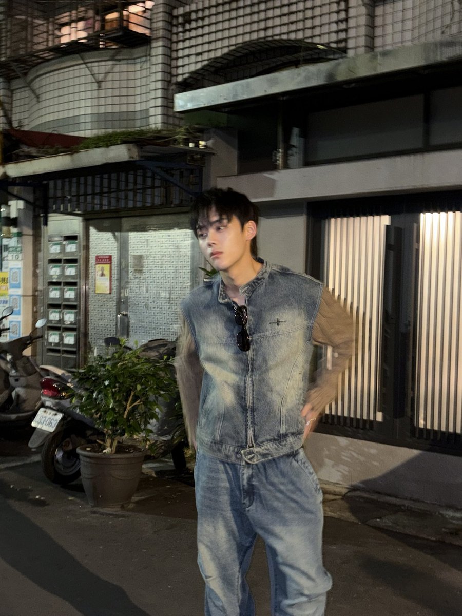 onepact_'s tweet image. [💙_#TAG ]

  へ-----へ
ฅ(◑︿◐) ฅ

#ONEPACT #원팩트
#TAG #태그