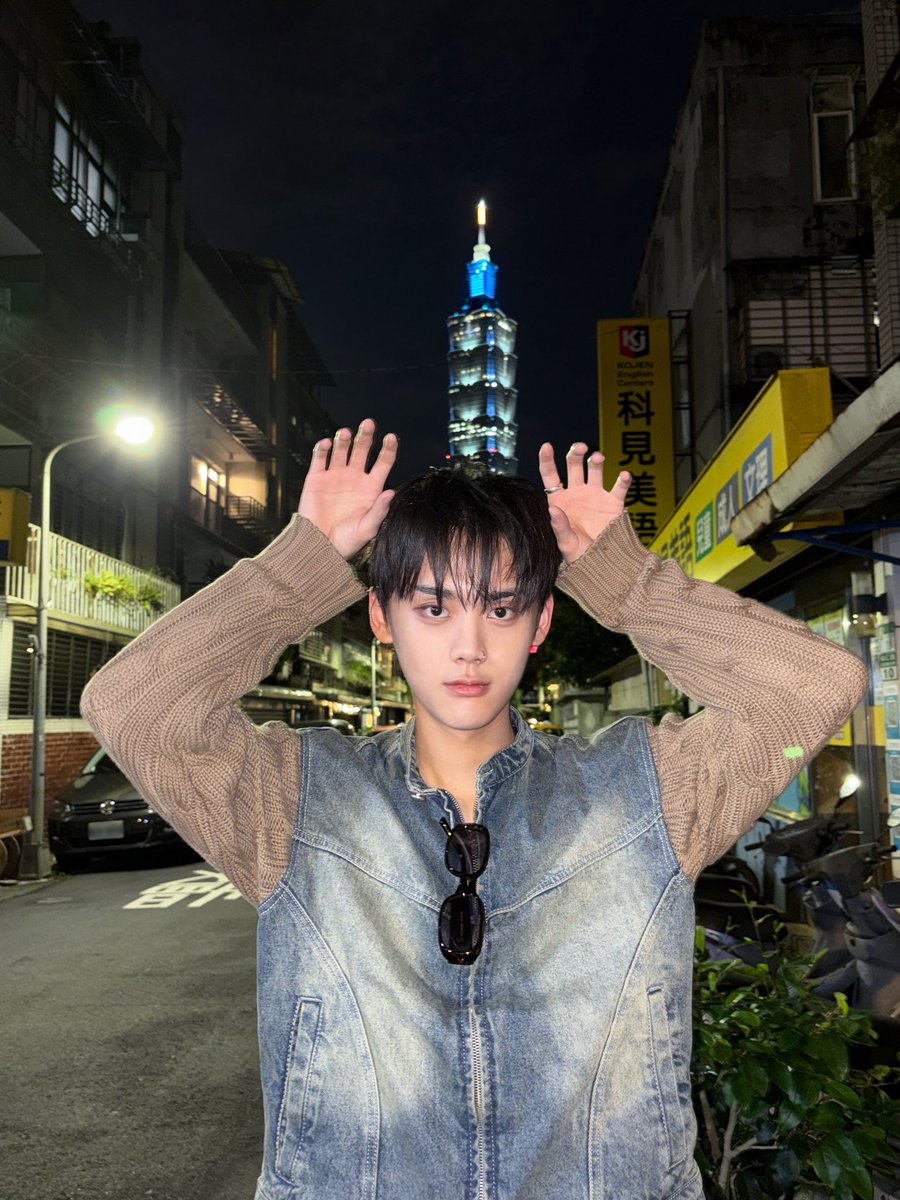 onepact_'s tweet image. [💙_#TAG ]

  へ-----へ
ฅ(◑︿◐) ฅ

#ONEPACT #원팩트
#TAG #태그