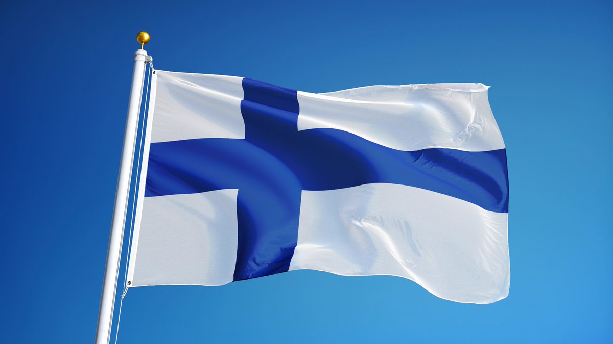 🇫🇮 Tänään liput liehuvat lapsen oikeuksille.
🇫🇮 Idag flaggar vi för barnets rättigheter.
🇫🇮 Today we flag for the rights of the child. ❤️

Hyvää lapsen oikeuksien päivää! 

Lue koko lapsen oikeuksien sopimus selkokielellä: lapsiasia.fi/los-selkokiele…