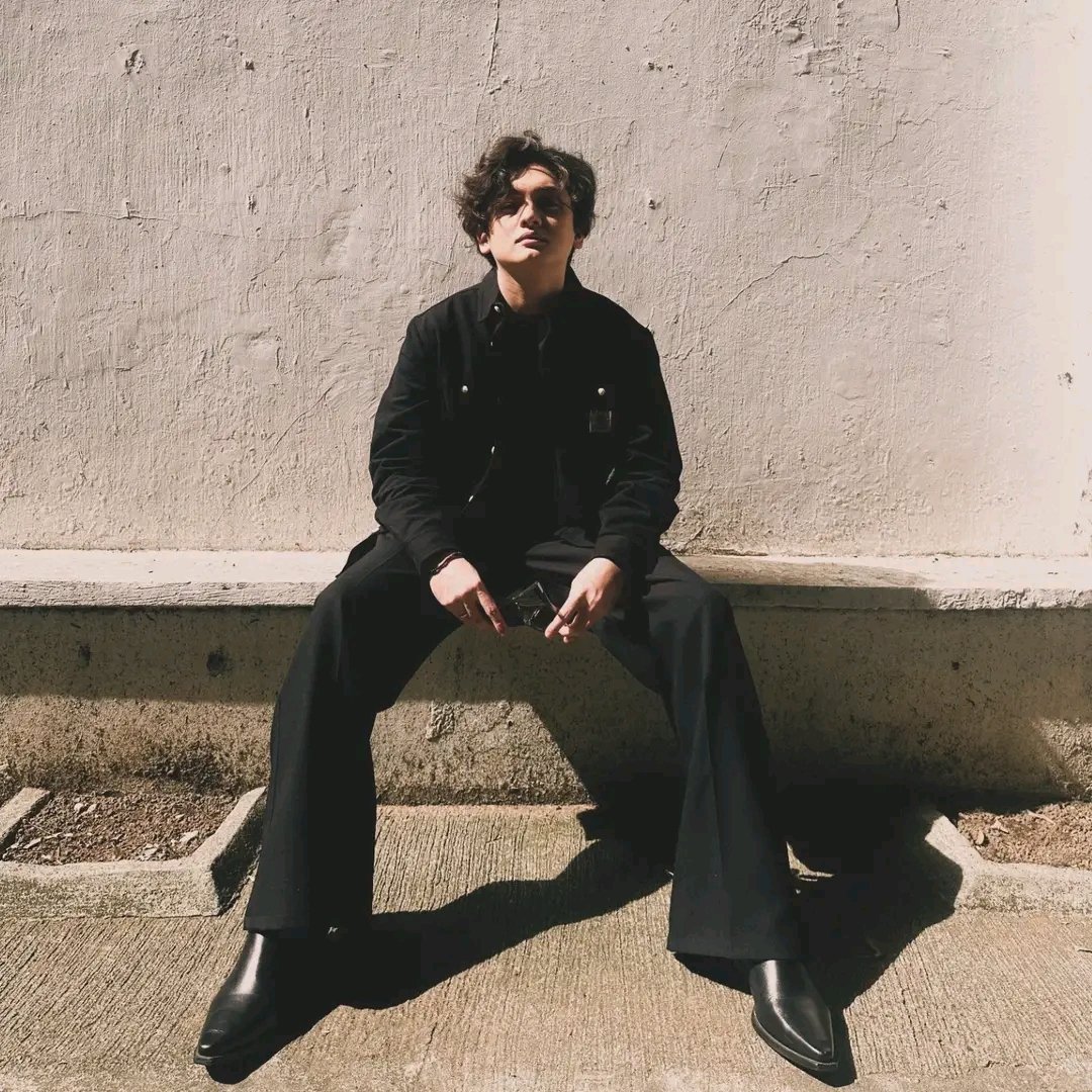 FranSethOFC__'s tweet photo. 112024 | @imsethfedelin IG post update! 

— chaco

#SethFedelin https://t.co/9kO1h2B4Y5