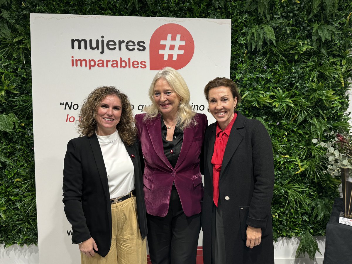 Cádiz Junta (@cadizjunta) on Twitter photo Enhorabuena a los ganadores de las iniciativas innovadoras presentadas a la IV edición de los Premios #AlianzasImparables
La delegada del Gobierno <a href="/MercedesColomb1/">Mercedes Colombo</a> forma parte del jurado de esta cita que contó también con la presencia de la DT de <a href="/CulturaAND/">Cultura Junta de Andalucía</a> Tania Barcelona. Enhorabuena a los ganadores de las iniciativas innovadoras presentadas a la IV edición de los Premios #AlianzasImparables
La delegada del Gobierno <a href="/MercedesColomb1/">Mercedes Colombo</a> forma parte del jurado de esta cita que contó también con la presencia de la DT de <a href="/CulturaAND/">Cultura Junta de Andalucía</a> Tania Barcelona.