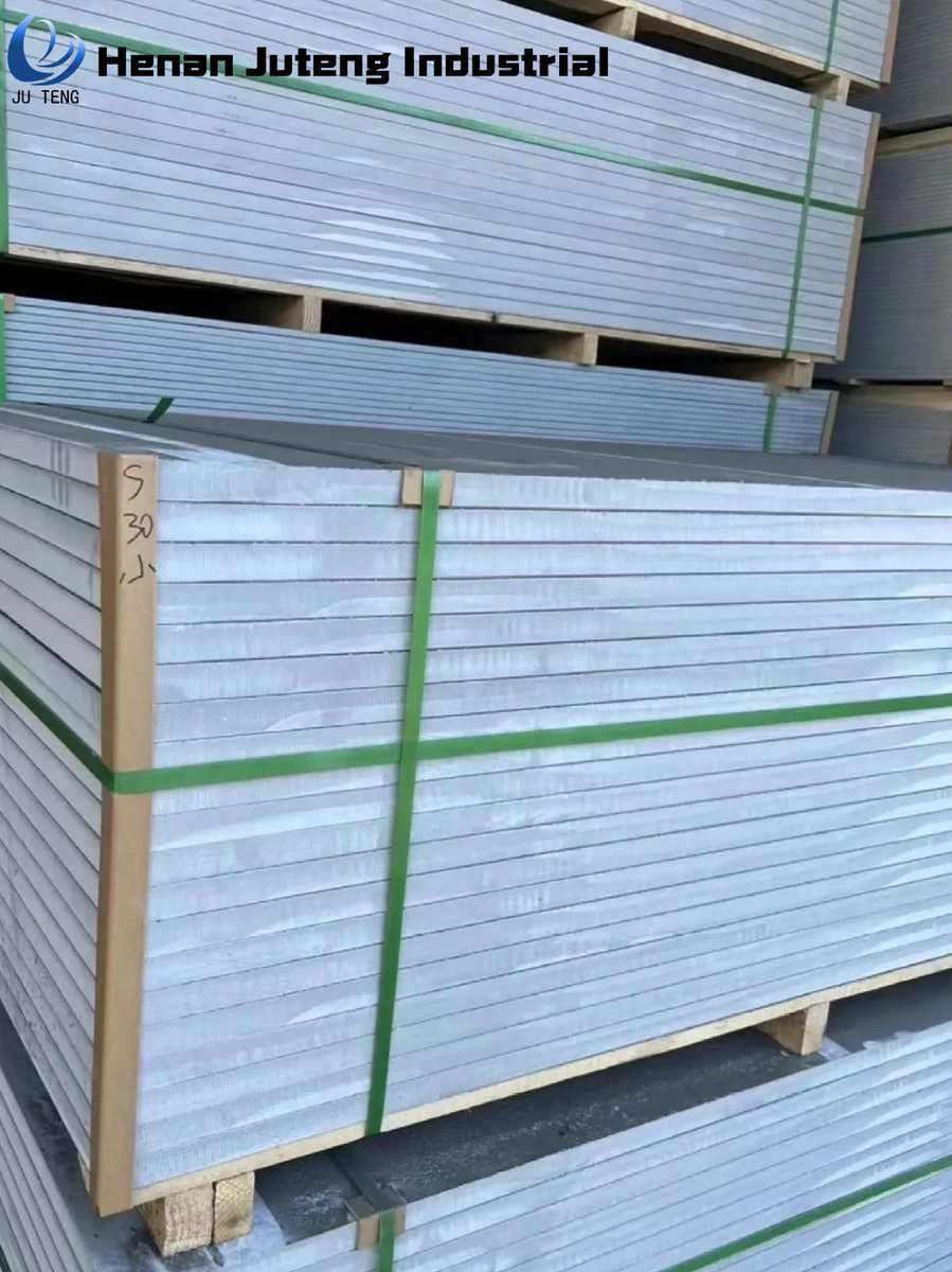 henanjuteng's tweet image. 🔥 Insulation Made Easy! Lightweight, durable calcium silicate boards offer top thermal insulation, fireproofing, &amp;amp; eco-friendliness. Perfect for industrial &amp;amp; building needs! 🌍✨ Shop Now #InsulationMaterial #EcoFriendly #EnergySaving