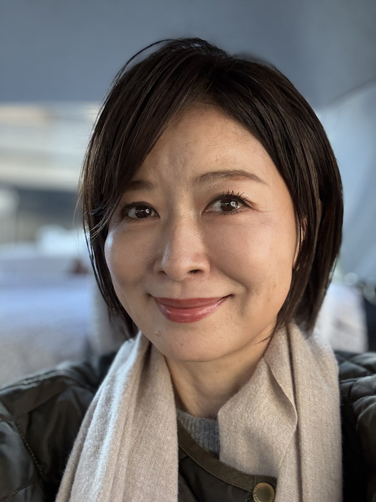 松井愛  / X
