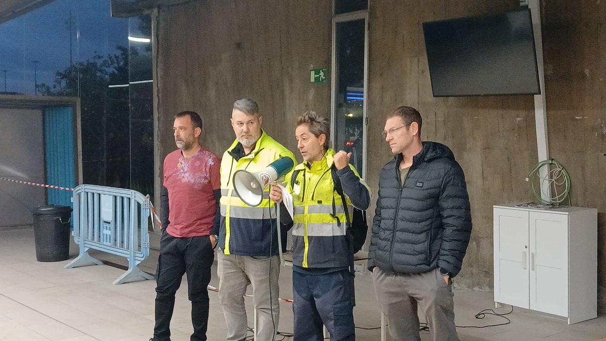 Estibadors de Barcelona anem al País Valencià amb 11 camions carregats de material de neteja i d'higiene per ajudar en la reconstrucció de l'Horta Sud <a href="/SoyCoordinadora/">Coordinadora - CETM</a>