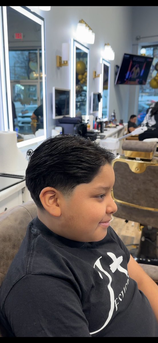 Pableezy's tweet image. Twiiter Fam! If you in the Long Island NY area come thru for a fresh cut ! 

Locked IN 🔒

cutsbypableezy.booksy.com/a/