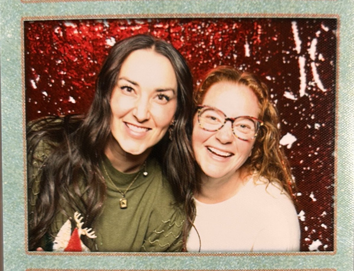 randombeth's tweet photo. What joy it is, this life we get to live. https://t.co/MexwzNoWJ0