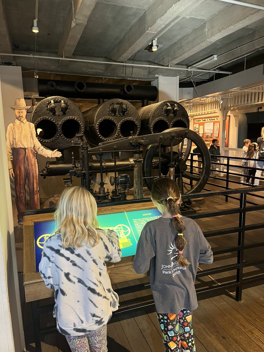 Sarah Hartmann tweet media