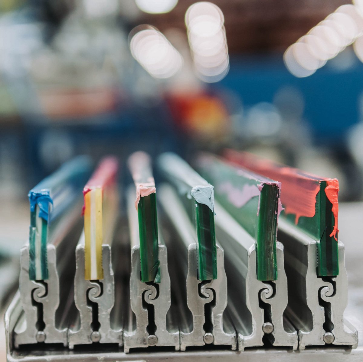 myinkteam's tweet image. A #Squeegee is a tool we use in our screen printing process to push ink through a mesh screen onto a garment to our designs come to life 🤩

#screenprinting #customshirts #customdesigns #inkstagram #inkfam #myinkteam #shirts #tshirts