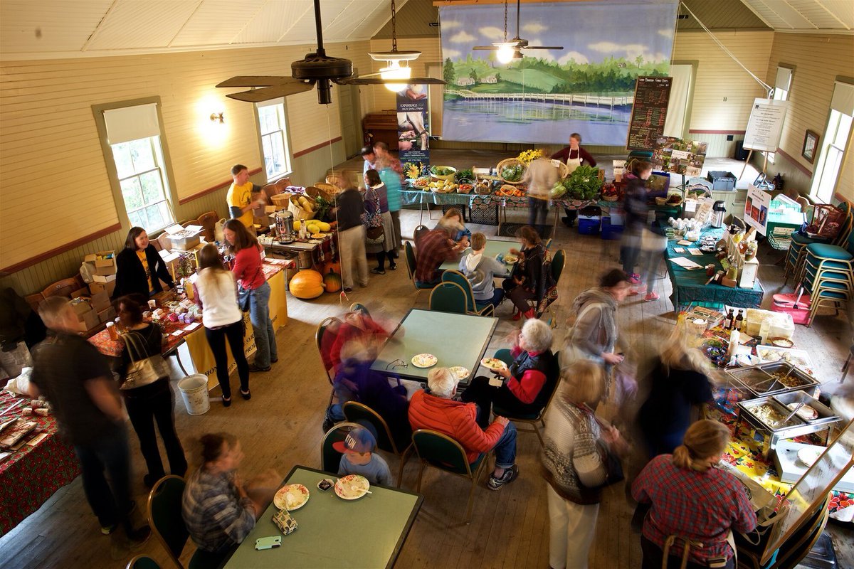 Winter farmers markets are open. These cozy hubs showcase locally sourced goods and talented producers, offering everything from fresh produce, meats, and cheeses to maple syrup, baked goods, handmade jewelry, and soaps. Find a market near you: nofavt.org/farmers-market…