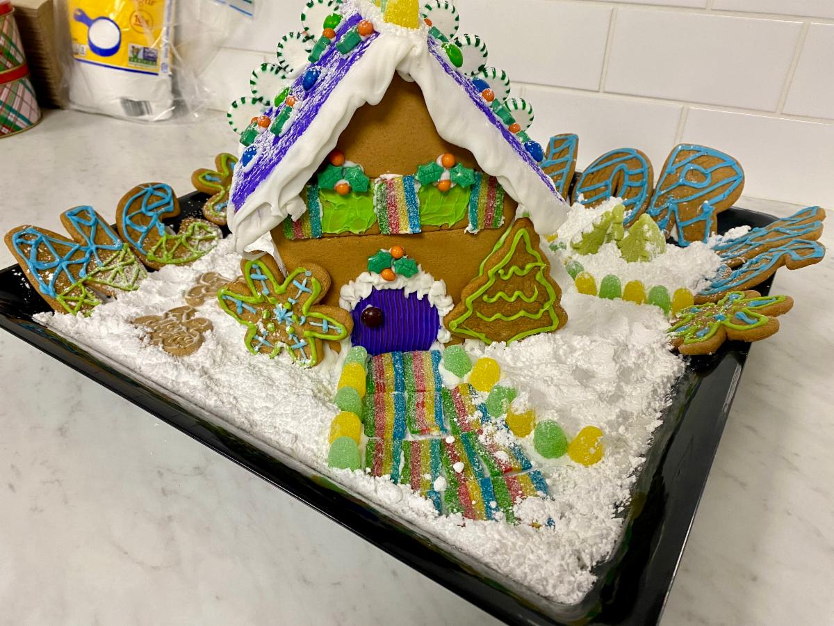 ncworkforce's tweet image. Our colleagues at the Pasquotank County #NCWorks Career Center recently made this incredible #GingerbreadHouse for a good cause: the Albemarle Area United Way's Gingerbread Homes Contest! Learn more &amp;amp; check it out on Dec. 6 in Elizabeth City:  aaunitedway.org/events-1/ginge…
