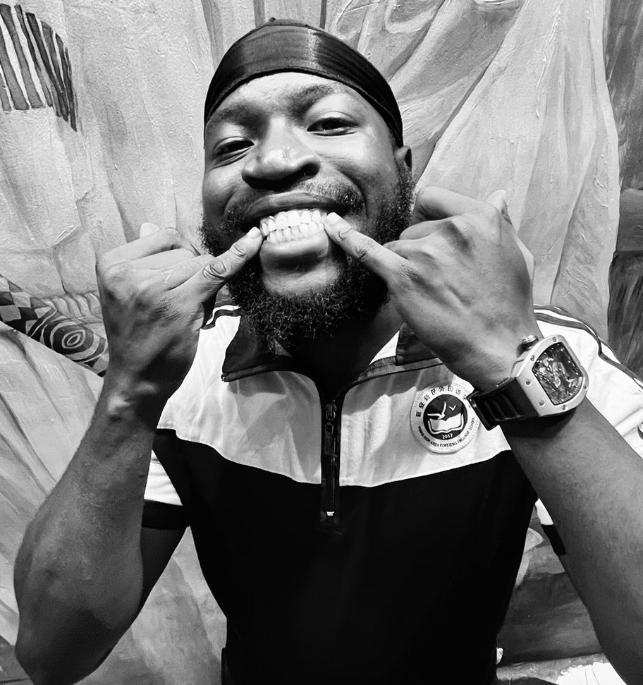 BIRTHDAYS MAGAZINE tweet media