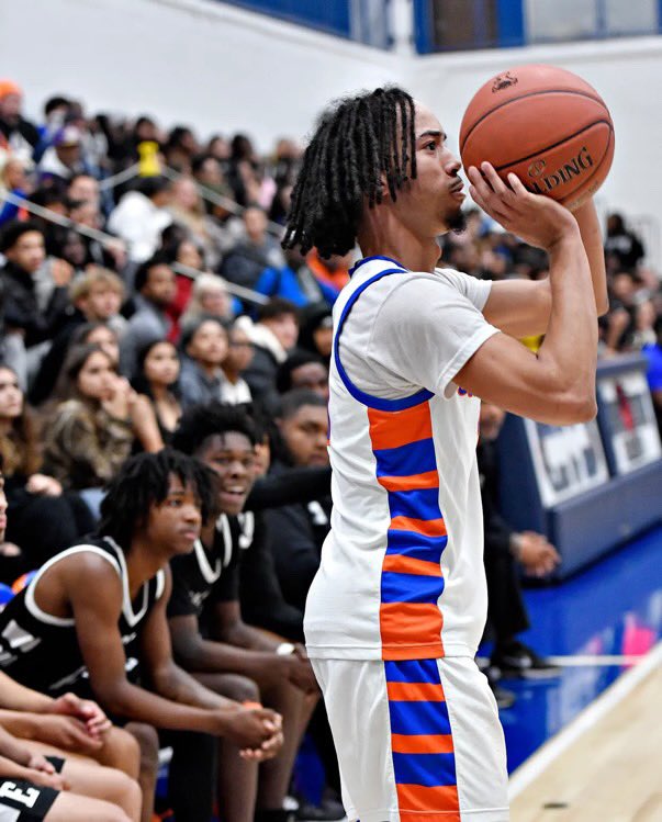 David Warde tweet media