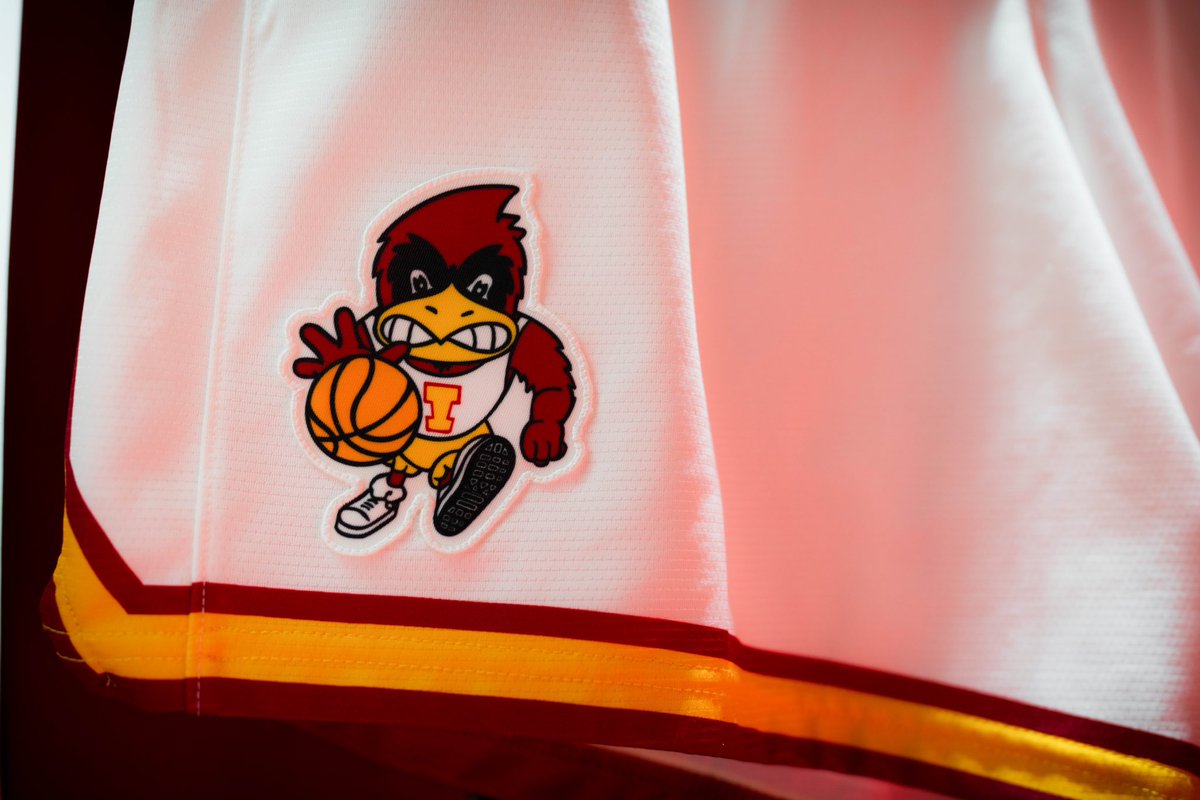 CycloneMBB's tweet photo. Ready for the Battle. 

#Cyclones | #C5C https://t.co/3UW9tGwTLB