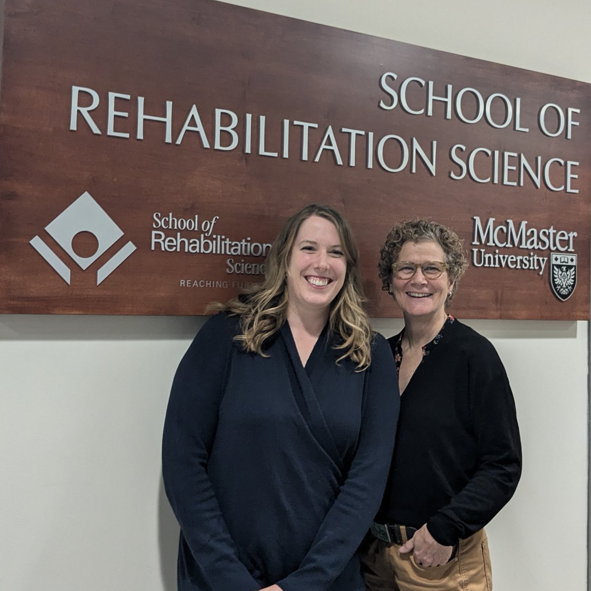 Congratulations to Jill Van Damme on a successful PhD Thesis Defense!

Title: Making the case for virtual osteoarthritis management programs