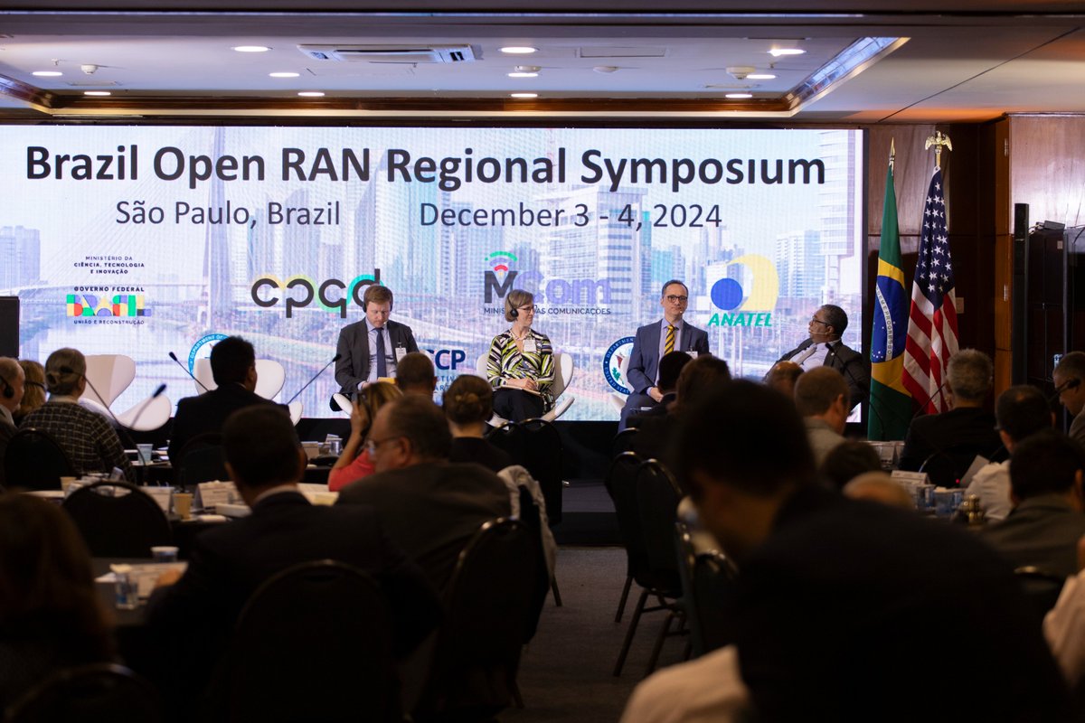 ITA (@tradegov) on Twitter photo The 🇺🇸 & 🇧🇷 are walking the walk to ⬆️ our #digital ties. This week, ITA, <a href="/CLDP_DOC/">Commercial Law Development Program</a> & <a href="/EmbaixadaEUA/">Embaixada EUA Brasil</a> hosted an Open RAN Regional Symposium to promote strong, interoperable, secure, and cost-efficient 5G networks for the benefit of our citizens & businesses. trade.gov/brazil The 🇺🇸 & 🇧🇷 are walking the walk to ⬆️ our #digital ties. This week, ITA, <a href="/CLDP_DOC/">Commercial Law Development Program</a> & <a href="/EmbaixadaEUA/">Embaixada EUA Brasil</a> hosted an Open RAN Regional Symposium to promote strong, interoperable, secure, and cost-efficient 5G networks for the benefit of our citizens & businesses. trade.gov/brazil