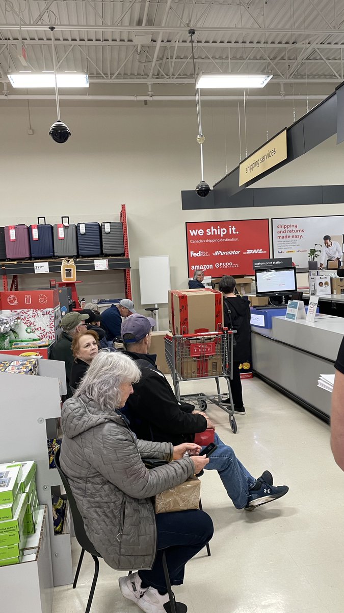 Hey <a href="/StaplesCanada/">Staples Canada</a> might want to increase your shipping staff at Courtenay BC location
The fact people are sitting at chairs….