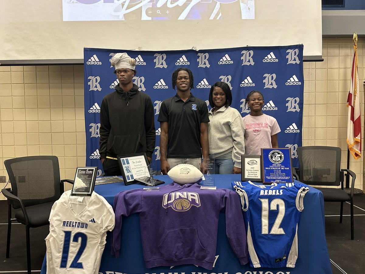 Signed and ready to work ‼️ THANKS <a href="/UNAFootball/">North Alabama Football</a>  for believing in me…My plan is to make an immediate impact..I won’t let you down 🙏🏾 #RoarLions #Mrelite 🦁 <a href="/BrentDearmon/">Brent Dearmon</a> <a href="/DeLockett/">Coach De'Von Lockett</a> <a href="/Ben_HamnerUNA/">Ben Hamner</a> <a href="/CoachCruce/">Morgan Cruce</a> <a href="/CoachJohnsonRHS/">Matt Johnson</a>