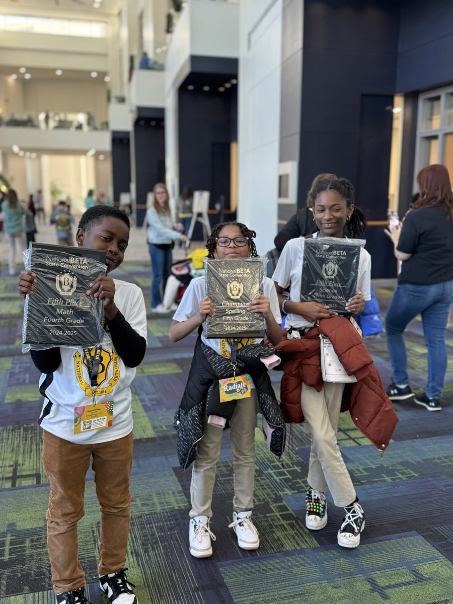 André Johnson (@johnsonandre_) on Twitter photo Our Beta students are always doing an exceptional job! Thanks to our BETA sponsors Dr. Lee, Mrs. White, and Mrs. Mathis. Look at these amazing smiles. <a href="/KenyattaA1913/">Kenyatta Anderson</a> <a href="/JaquadaWilliams/">Jaquada Williams</a> <a href="/RoxannEvan46848/">Roxann Evans</a> <a href="/OAK_HCS/">Oakland Elementary</a> <a href="/HCS_Wellness/">Willie Holmes</a> Our Beta students are always doing an exceptional job! Thanks to our BETA sponsors Dr. Lee, Mrs. White, and Mrs. Mathis. Look at these amazing smiles. <a href="/KenyattaA1913/">Kenyatta Anderson</a> <a href="/JaquadaWilliams/">Jaquada Williams</a> <a href="/RoxannEvan46848/">Roxann Evans</a> <a href="/OAK_HCS/">Oakland Elementary</a> <a href="/HCS_Wellness/">Willie Holmes</a>