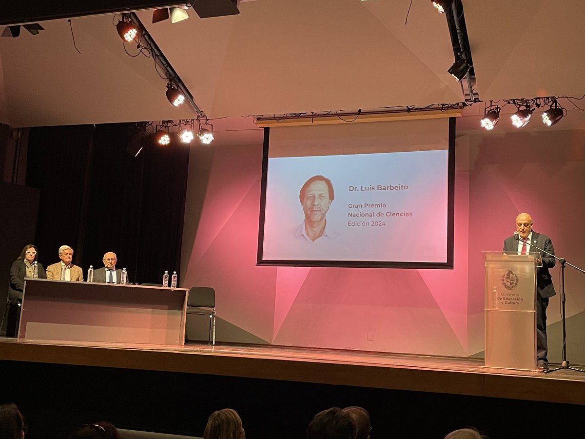 El Consejo saluda y felicita al Dr Luis Barbeito por el reconocimiento a sus logros a través del Gran Premio Nacional de Ciencias Edición 2024, otorgado por <a href="/dicytmec/">Dirección de Innovación, Ciencia y Tecnología MEC</a> 

La Consejera Silvia Llambi integró el jurado en representación del CONICYT.

<a href="/IPMontevideo/">Institut Pasteur Montevideo</a> <a href="/MEC_Uruguay/">Ministerio de Educación y Cultura</a>