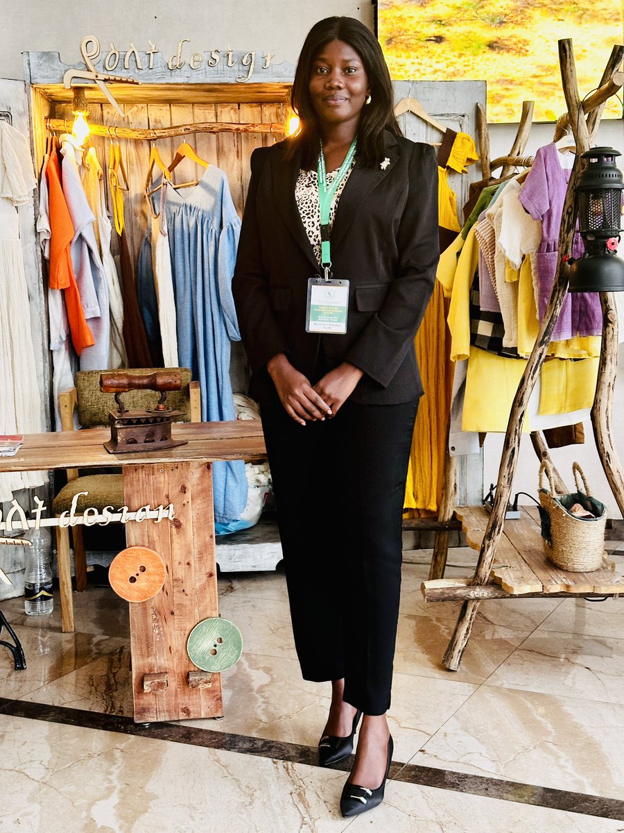 Bijek Nien tweet media