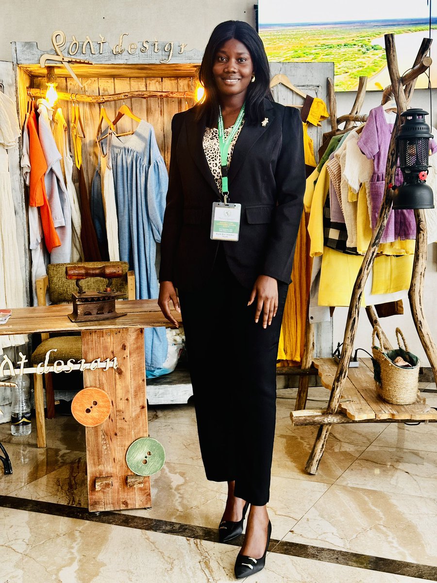 Bijek Nien tweet media