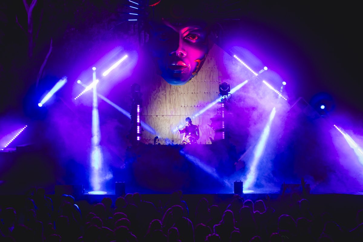 Festival de pura magia. Gracias A M A N I T A y a todxs lxs danzantes! 🍄🌀🪄 Ver que cada vez somos mas los que estamos en esta busqueda me inspira y me emociona. Ver cómo se forma esta red, un micelio de conexion y de transformación, me llena de energia para seguir creando 💫