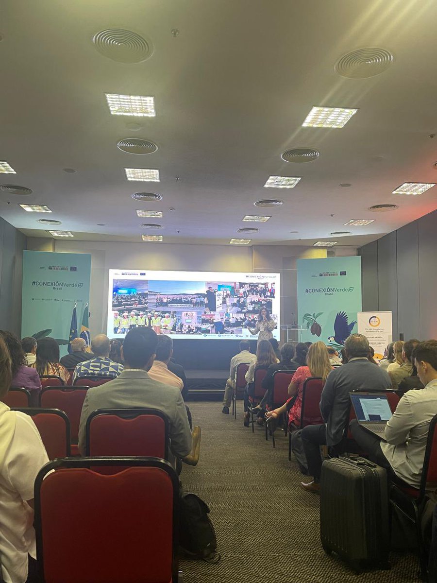 ADELLaUnion's tweet image. Por segundo día continúa nuestra participación en el evento #CONEXIONVERDE+ en Brasil, compartiendo experiencias del programa @ALINVESTVerde con el apoyo de @UEenElSalvador