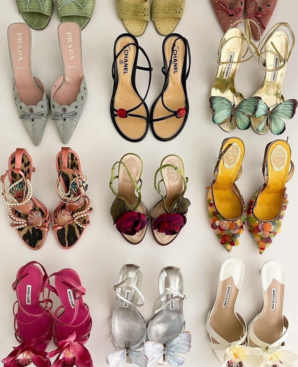 prettiestavenue's tweet photo. i want them all https://t.co/jDHA5sE9tY