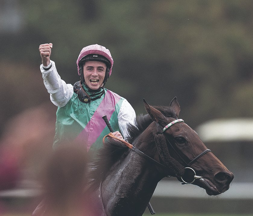 🏇 "He was impressive in his novice and could do well over the winter, as he seems to have taken to the synthetics really nicely."

In this week's All-Weather Angles column, <a href="/Georgia_cox_/">Georgia Cox</a> has a fascinating interview with top jockey <a href="/Rossaryan15/">Rossa Ryan</a> - be sure to check it out!