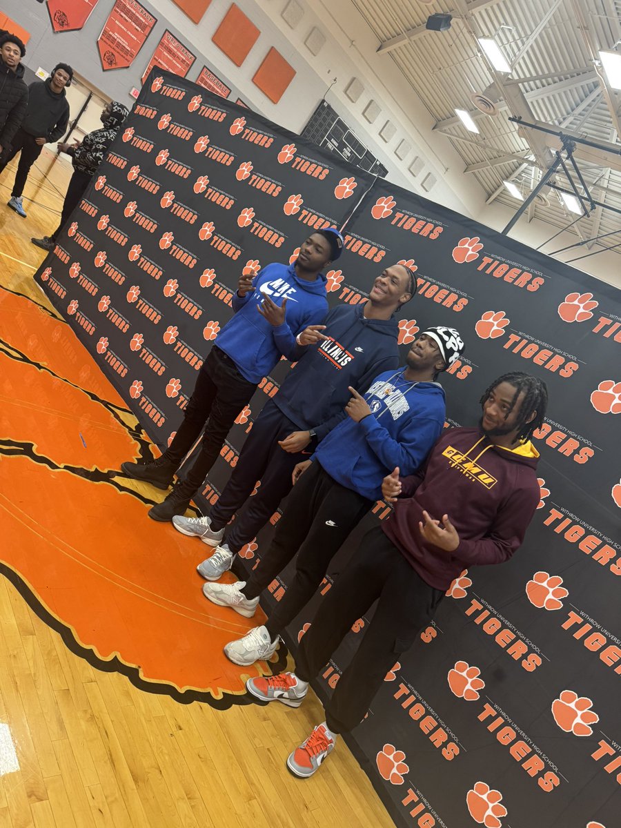 Keilan Woods (@sosa_migo59) on Twitter photo Congratulations <a href="/Qsimmmons3/">Quintin Simmons Jr🕸️</a> <a href="/jayelharris_/">Jayel“Agent 0”Harris</a> <a href="/carlyun_neal/">Carlyun Neal</a> <a href="/eriikgayle/">Erik Gayle</a> Withrow HS doing great work Congratulations <a href="/Qsimmmons3/">Quintin Simmons Jr🕸️</a> <a href="/jayelharris_/">Jayel“Agent 0”Harris</a> <a href="/carlyun_neal/">Carlyun Neal</a> <a href="/eriikgayle/">Erik Gayle</a> Withrow HS doing great work