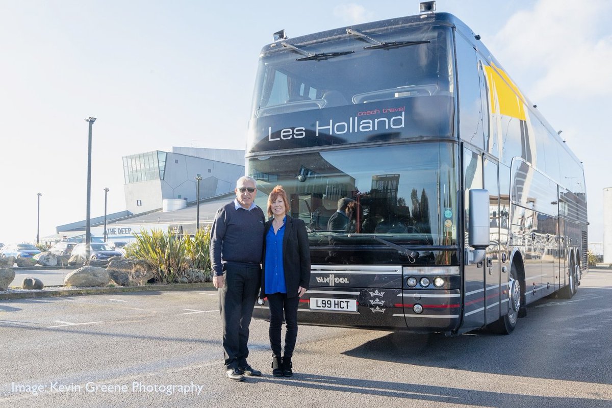 HullCityLFC's tweet photo. #HCLAdvent 3️⃣

Thank you to Les Holland Coaches for their continued support!

Still time to book some December days out or look forward to some trips in 2025 👇

https://t.co/dU0PoNAMnK

📸 @KevinGreeneHull

#HearUsRoar https://t.co/VyrtRVPRZJ