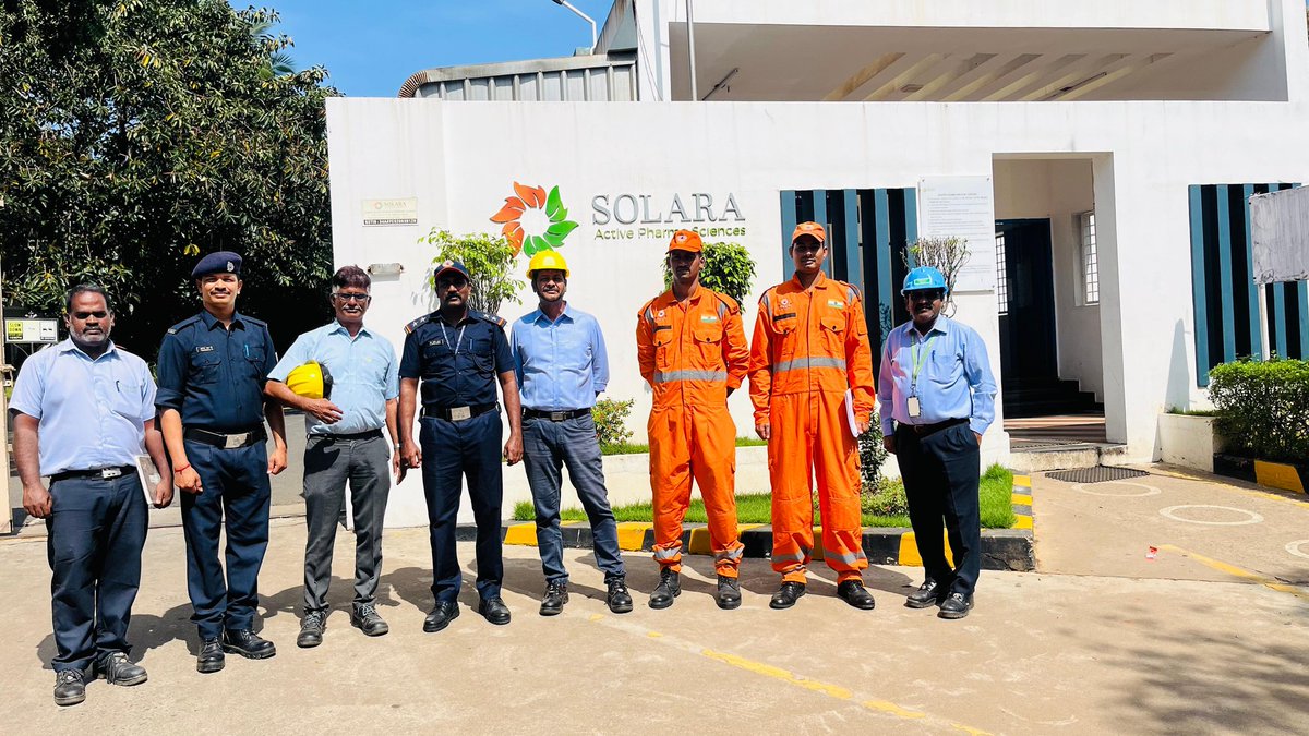 04NDRF's tweet photo. #NDRF 04 BN Team Conducted a Visit to #SolaraActivePharma  Periyakalapet, #Puducherry, to Assess Emergency Preparedness. Key data and the Onsite Emergency Plan were Reviewed to Bolster Disaster Response Capabilities. #NDRF #EmergencyPreparedness #SafetyFirst 
@NDRFHQ 
@ndmaindia https://t.co/jGAs6CuD9I