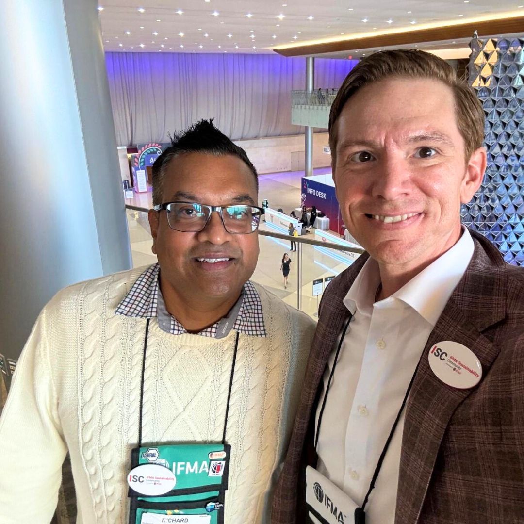 ThermaClear's tweet image. Our Chief Sustainability Officer, Andrew Soulier, joined a panel at @IFMA's World Workplace Conference 2024! He shared strategies for prioritizing sustainability and adapting to evolving business models. Learn more: buff.ly/3U9WDG2 #ECMT #HVAC #FacilityManagement #IFMA