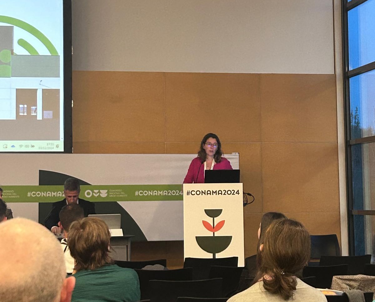 Ayer, nuestra compañera <a href="/gemalroy/">Gema Alcañiz Roy 💚</a> participó en #Conama2024, en la jornada sobre residuos municipales: una comunicación más efectiva para un futuro más sostenible, organizada por <a href="/ACAmbientales/">ACA -Asociación de Ciencias Ambientales-</a>.

Desde Imedes seguimos impulsando la sostenibilidad💚 #EducaciónAmbiental