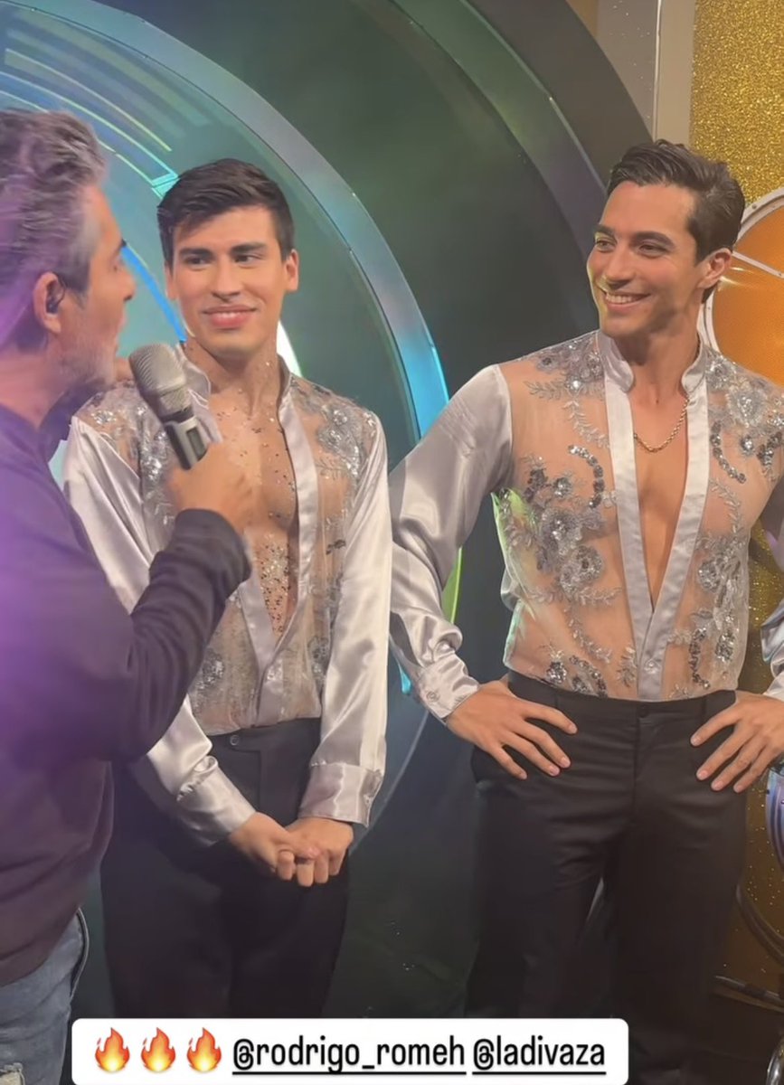 maryr10s's tweet image. súper lista para ver a #Romeh y #divaza #teamromeh #LasEstrellasBailanEnHoy