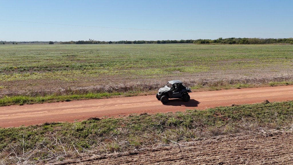 YamahaOutdoors's tweet photo. The difference between good and great? A work partner you can depend on every single day.
📸@WTD_TV @Live_Americana
https://t.co/wW9xshryQQ
#Yamaha #RMAX1000 #RMAX2 #ProvenOffRoad #REALizeYourAdventure #AssembledInUSA #Yamaha10YearBelt https://t.co/COdnrRCkz9