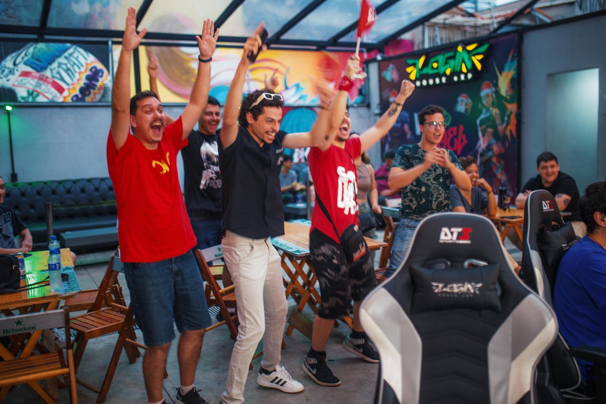 Já estou com saudades desse último sábado de campeonato! 🤗

Confira alguns dos momentos do Login Championship sobre os olhos do <a href="/Toniferreiraph/">Toni</a> 📸