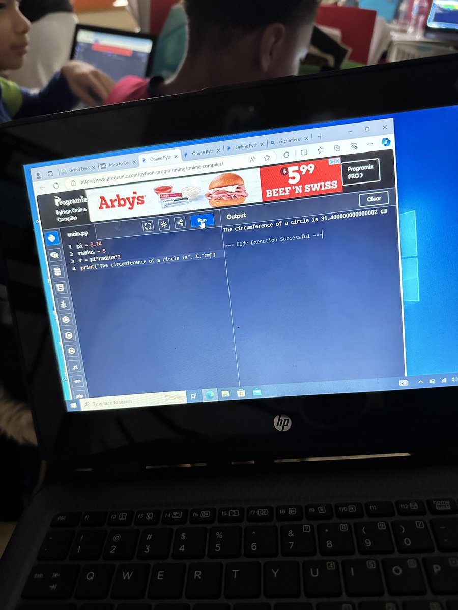 TaraMcFarling1's tweet image. I am so proud of my grads 8’s as they work so diligently and persevere with our coding unit using @ThePSF @Woodman_Wolves @GEDSB They are superstars!! #codingisfun #code