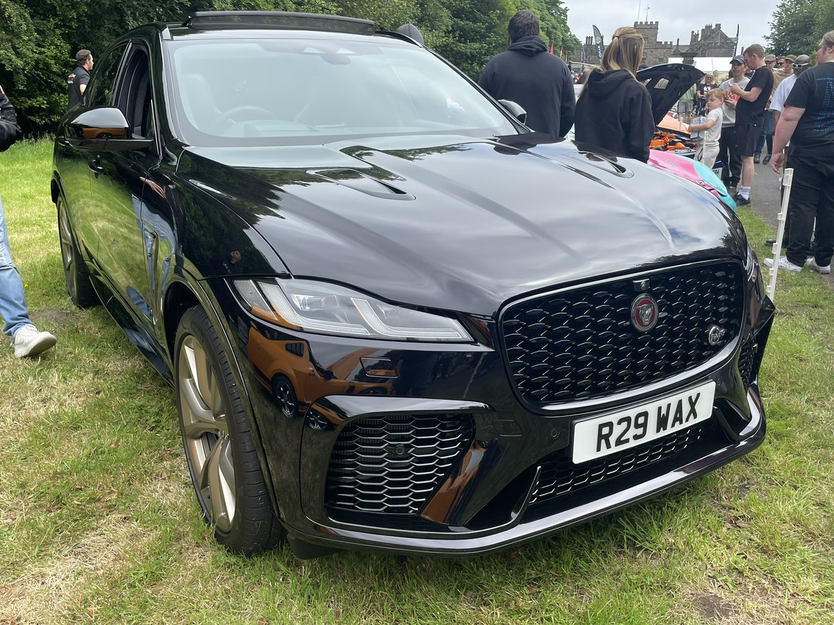 CarPapped tweet media